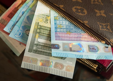 平湖汽车抵押贷款：盘活座驾价值，轻松解决资金难题